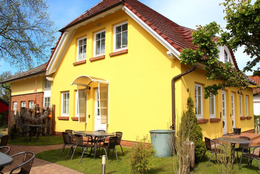 Ferienwohnungen Fruendt Prerow Kamer foto